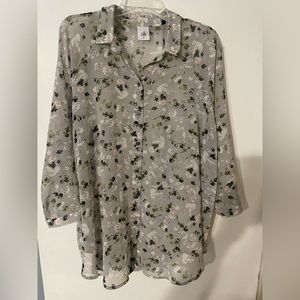 Cabi XL Sheer 3/4 sleeve blouse